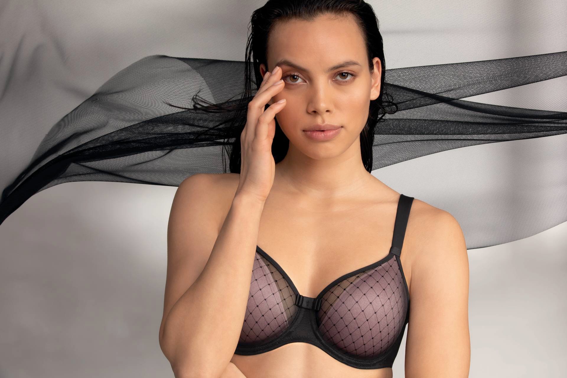 ANITA podprsenka EVE 5209  001 farba čierna