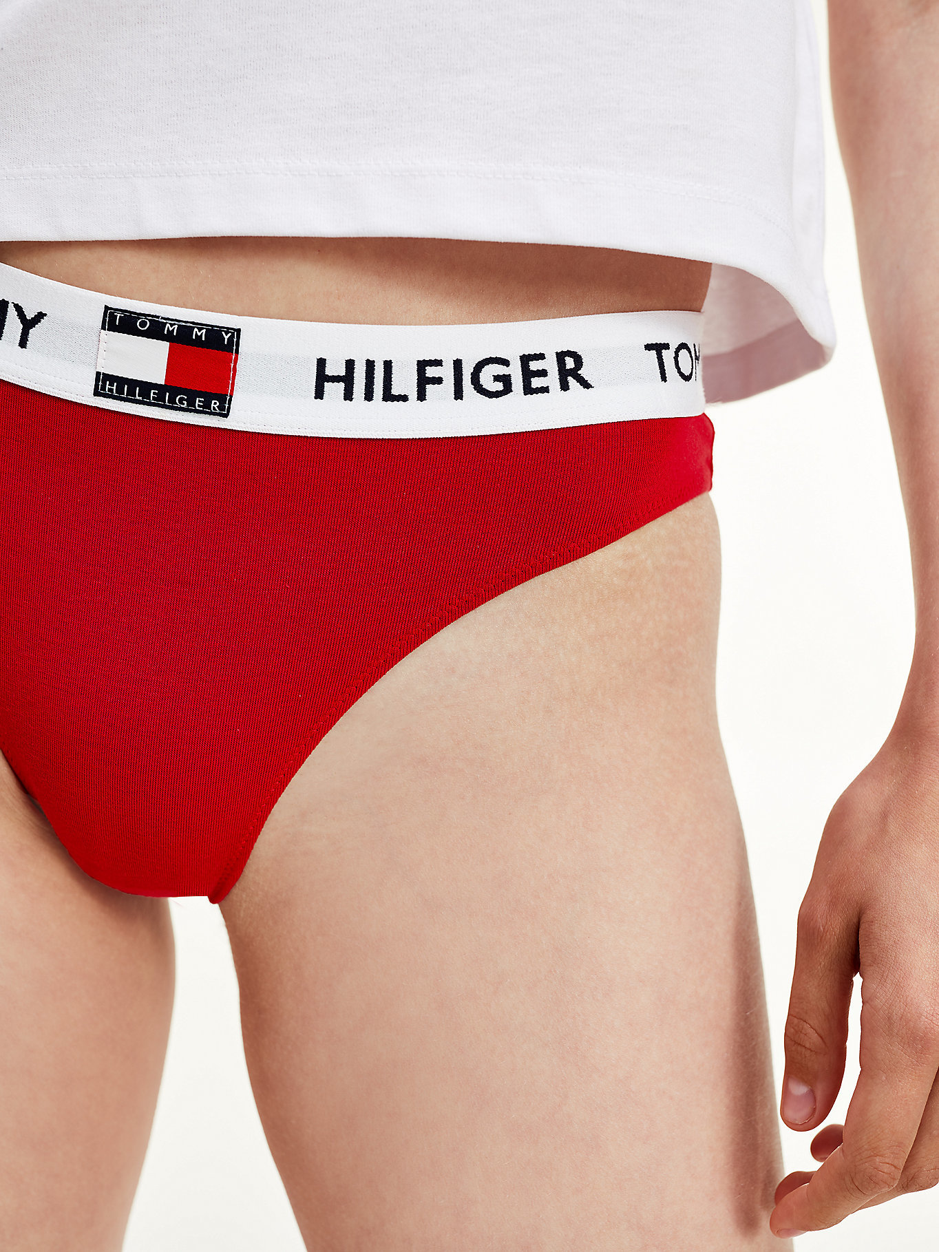 TOMMY HILFIGER nohavičky UWOUW02193 XCN farba červená