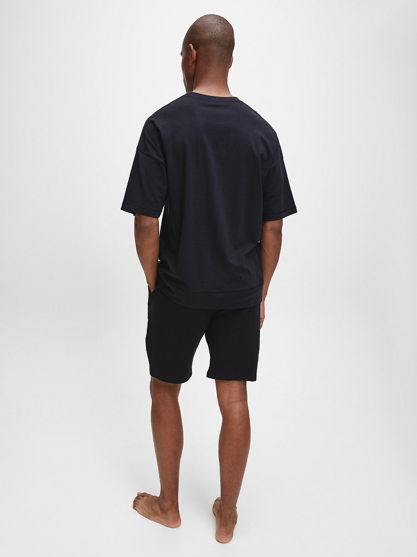 Calvin Klein- tričko NM1793 farba čierna