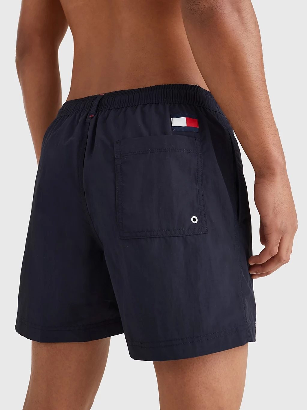 TOMMY HILFIGER -  pánske plavky UMOUM02041 DW5 farba tmavomodrá