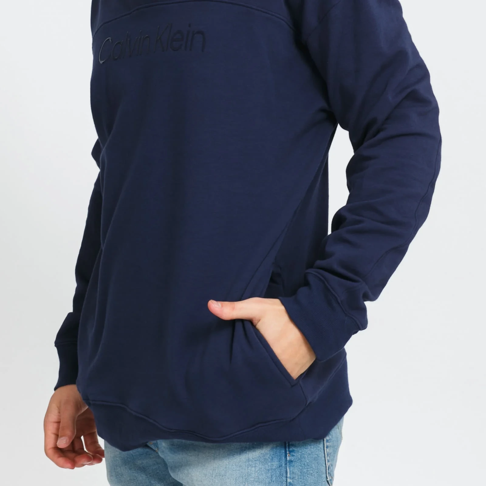 CALVIN KLEIN -pánska mikina NM2188E farba tmavomodrá