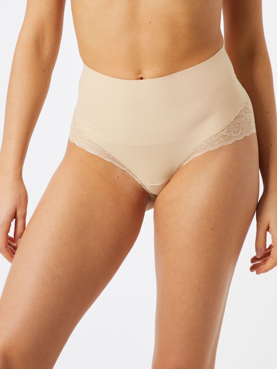 MAGIC BODYGASION sťahovacie bezšvové  tangá  22TL